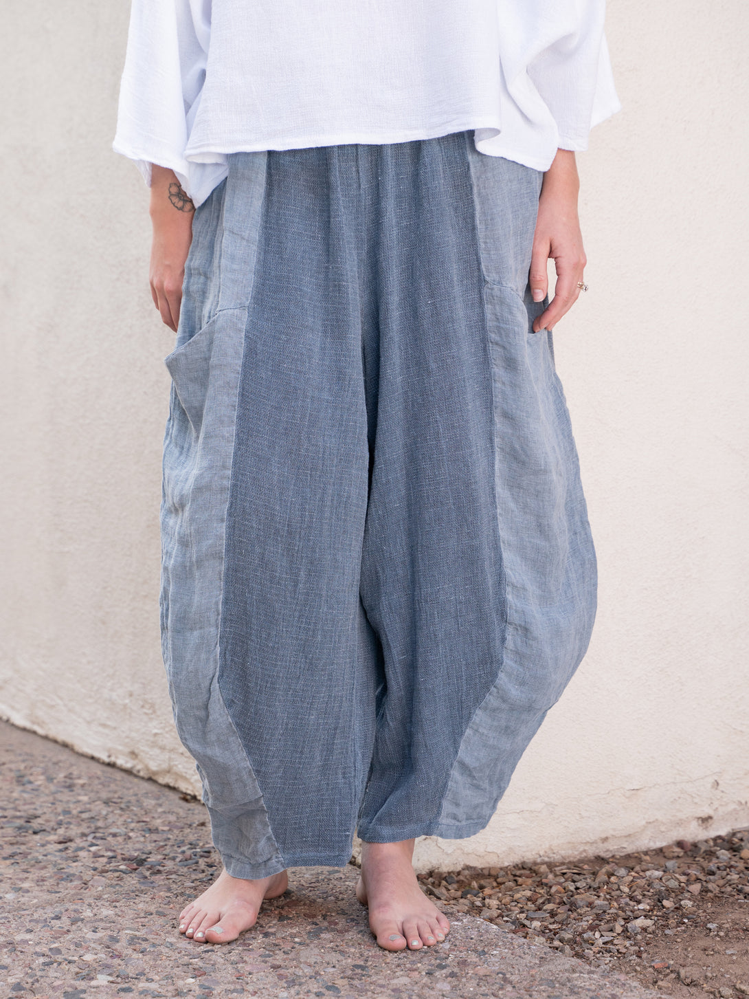 Conscious Coterie Michelle Linen Pant in Navy on model front view